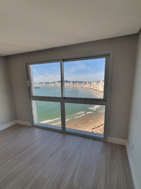 Apartamento à venda com 3 quartos, 164m² - Foto 5