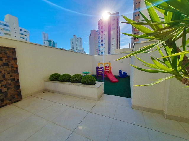 Apartamento à venda com 3 quartos, 133m² - Foto 18