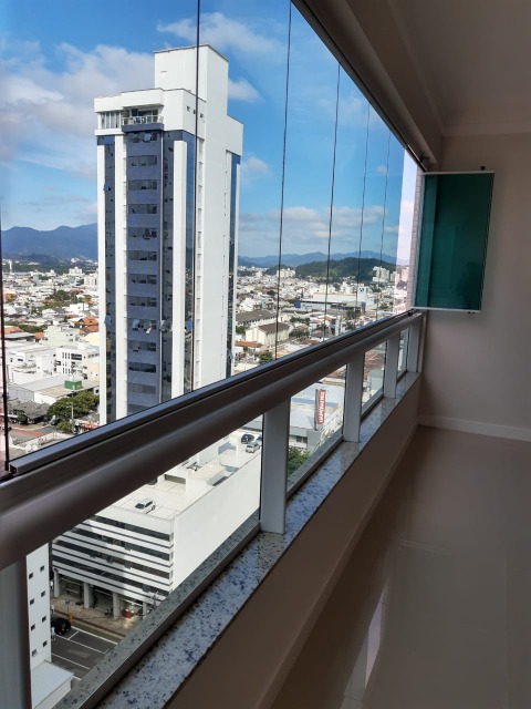 Apartamento à venda com 3 quartos, 133m² - Foto 35