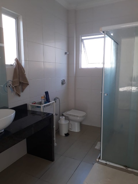 Casa de Condomínio à venda com 4 quartos, 350m² - Foto 23