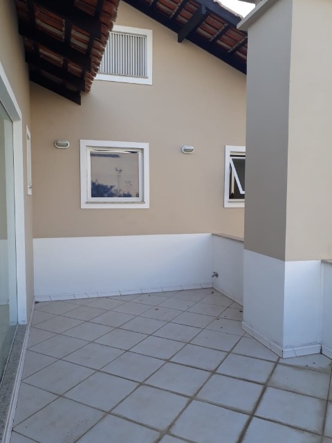 Casa de Condomínio à venda com 4 quartos, 350m² - Foto 43