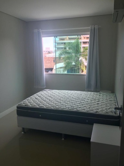 Apartamento à venda com 3 quartos, 122m² - Foto 21