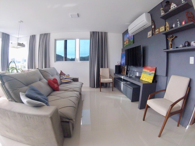 Apartamento à venda com 2 quartos, 100m² - Foto 13