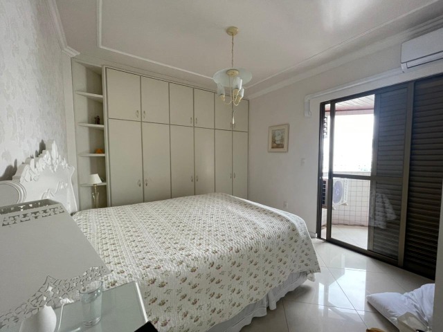 Apartamento para alugar com 2 quartos, 120m² - Foto 12