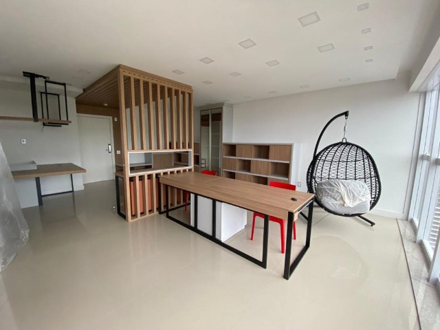 Apartamento à venda com 4 quartos, 149m² - Foto 1