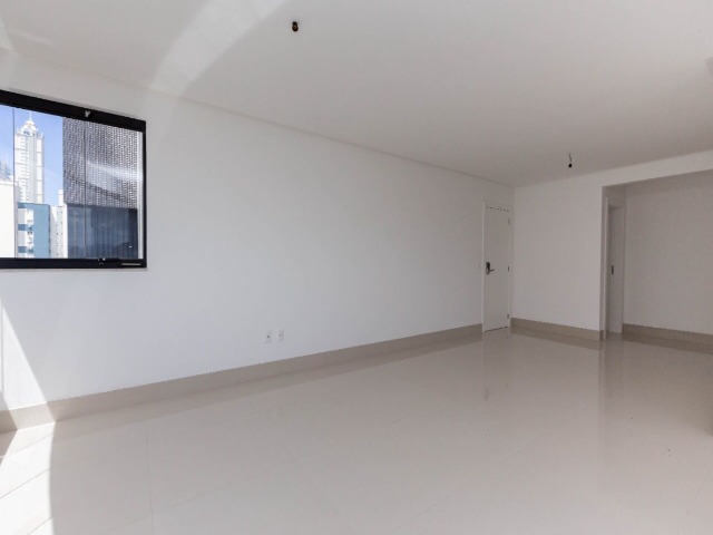 Apartamento à venda com 4 quartos, 150m² - Foto 5