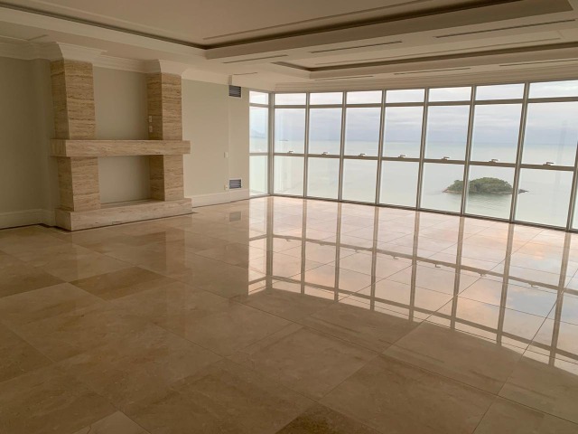 Apartamento à venda com 4 quartos, 350m² - Foto 2