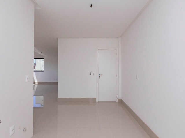 Apartamento à venda com 4 quartos, 150m² - Foto 11