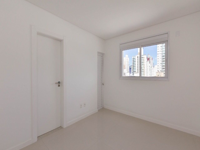 Apartamento à venda com 4 quartos, 150m² - Foto 16