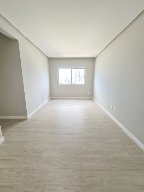 Apartamento à venda com 4 quartos, 160m² - Foto 5