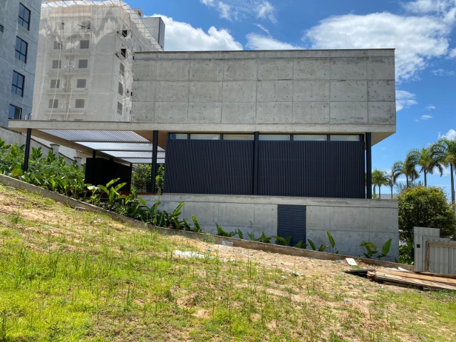 Casa de Condomínio à venda com 4 quartos, 684m² - Foto 37