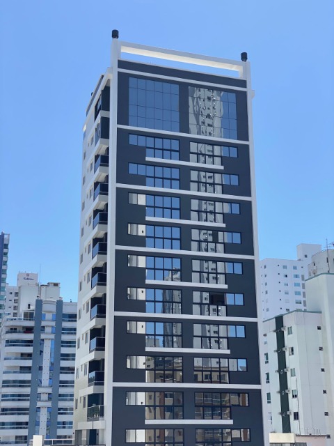 Apartamento à venda com 3 quartos, 112m² - Foto 29