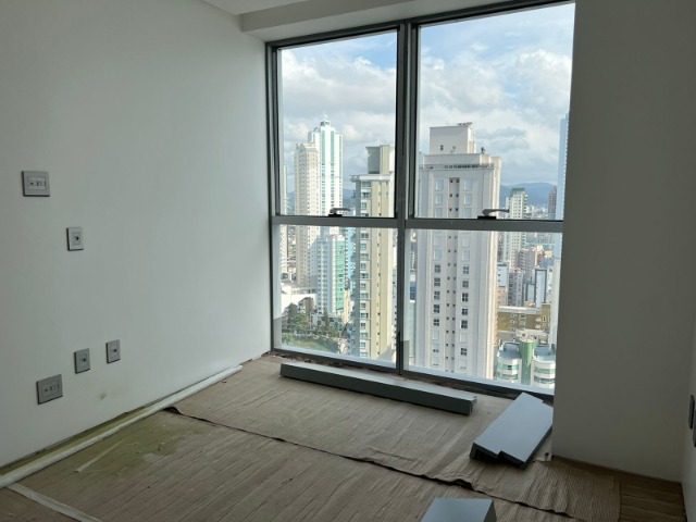 Apartamento à venda com 4 quartos, 249m² - Foto 12