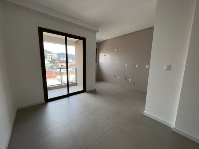 Apartamento à venda com 2 quartos, 99m² - Foto 18