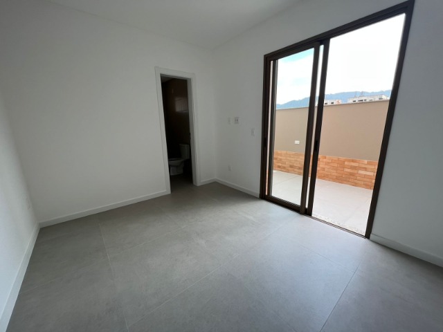 Apartamento à venda com 2 quartos, 99m² - Foto 10