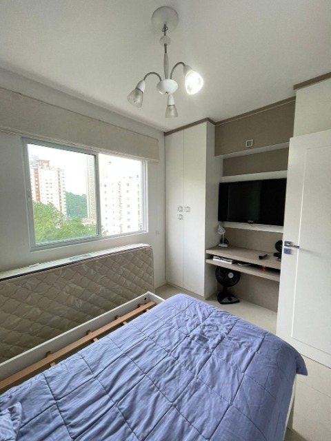 Apartamento à venda com 3 quartos, 140m² - Foto 8