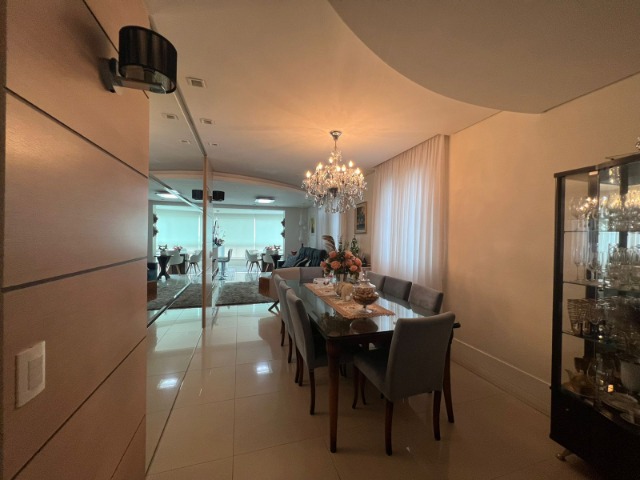 Apartamento à venda com 3 quartos, 137m² - Foto 6