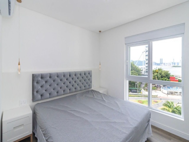 Apartamento à venda com 4 quartos, 200m² - Foto 9