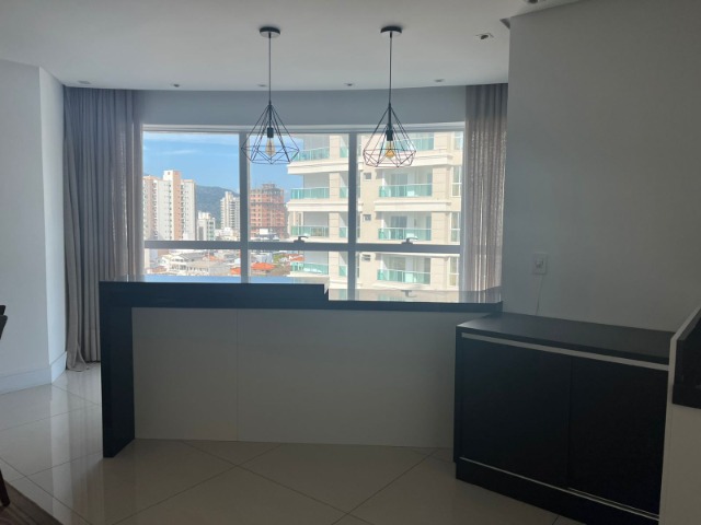 Apartamento à venda com 3 quartos, 140m² - Foto 9