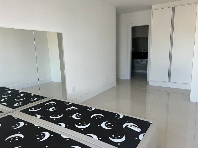 Apartamento à venda com 3 quartos, 140m² - Foto 15