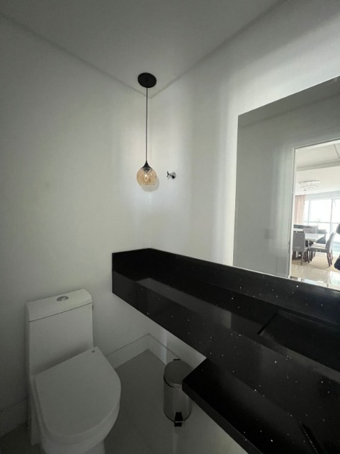 Apartamento à venda com 3 quartos, 140m² - Foto 13