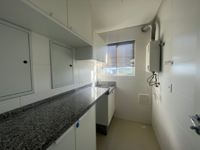 Apartamento à venda com 3 quartos, 170m² - Foto 16