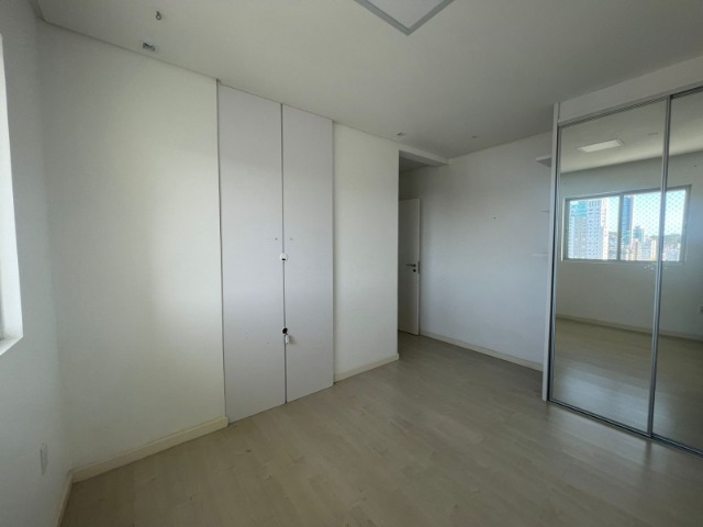 Apartamento à venda com 3 quartos, 170m² - Foto 41