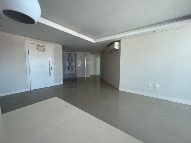 Apartamento à venda com 3 quartos, 170m² - Foto 43