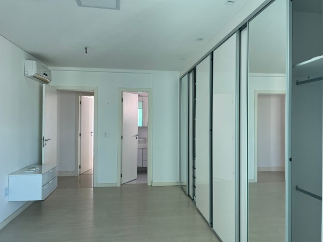 Apartamento à venda com 3 quartos, 170m² - Foto 35