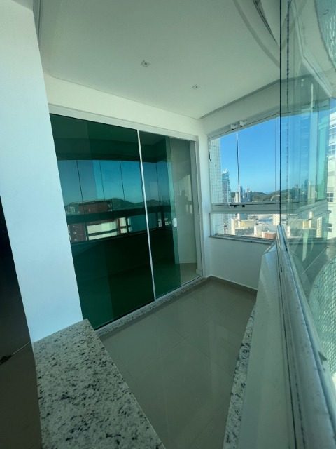 Apartamento à venda com 3 quartos, 170m² - Foto 20