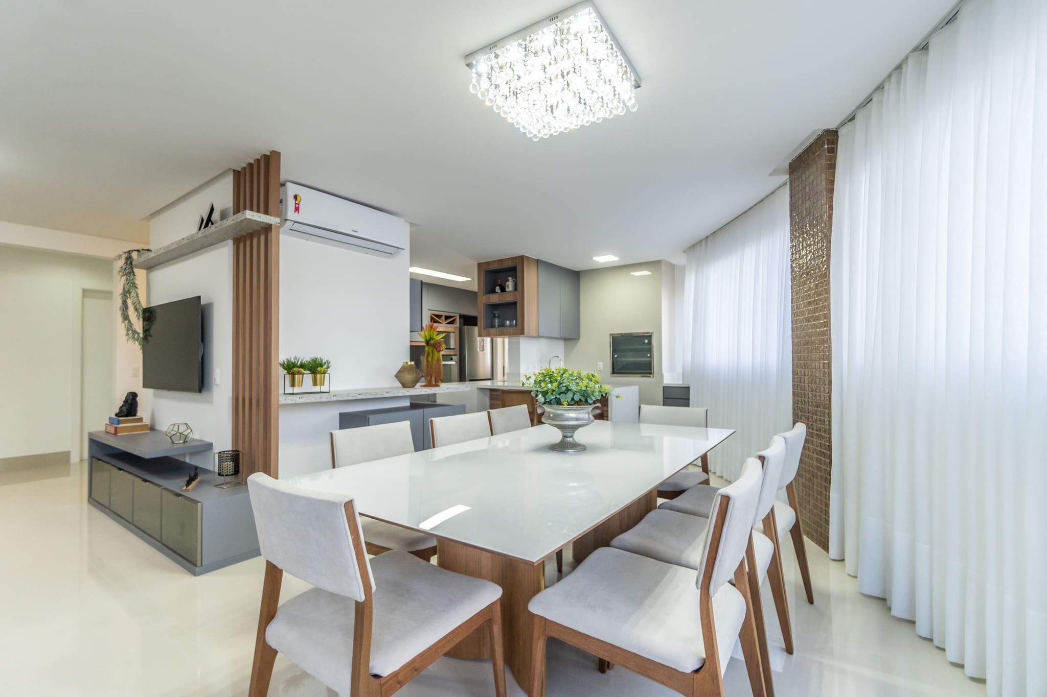 Apartamento à venda com 4 quartos, 150m² - Foto 6