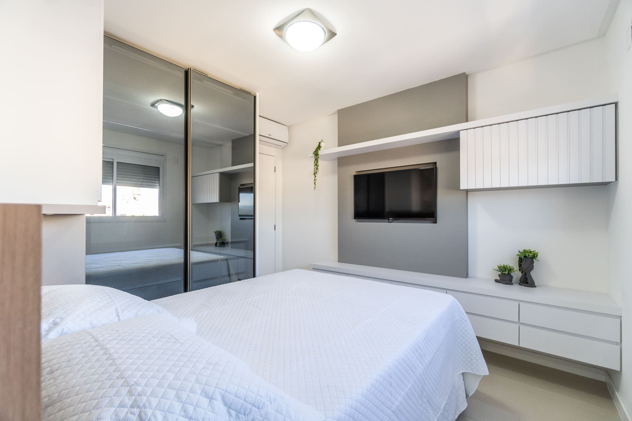 Apartamento à venda com 4 quartos, 150m² - Foto 16