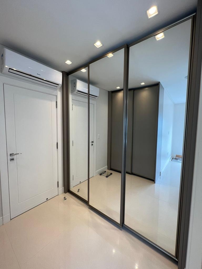 Apartamento à venda com 4 quartos, 167m² - Foto 18