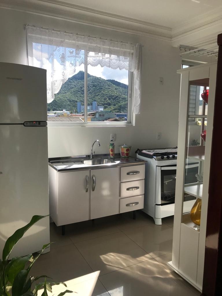 Apartamento à venda com 2 quartos, 66m² - Foto 7