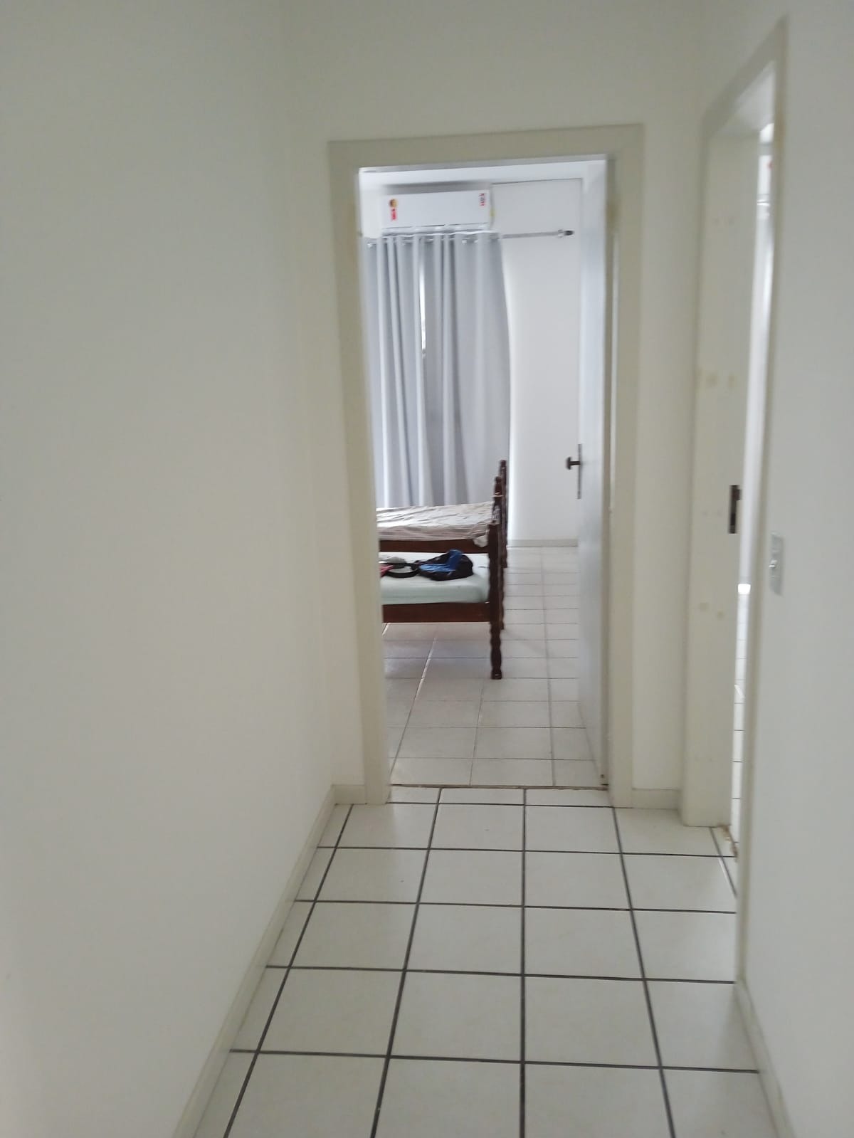 Apartamento para alugar com 4 quartos, 189m² - Foto 12