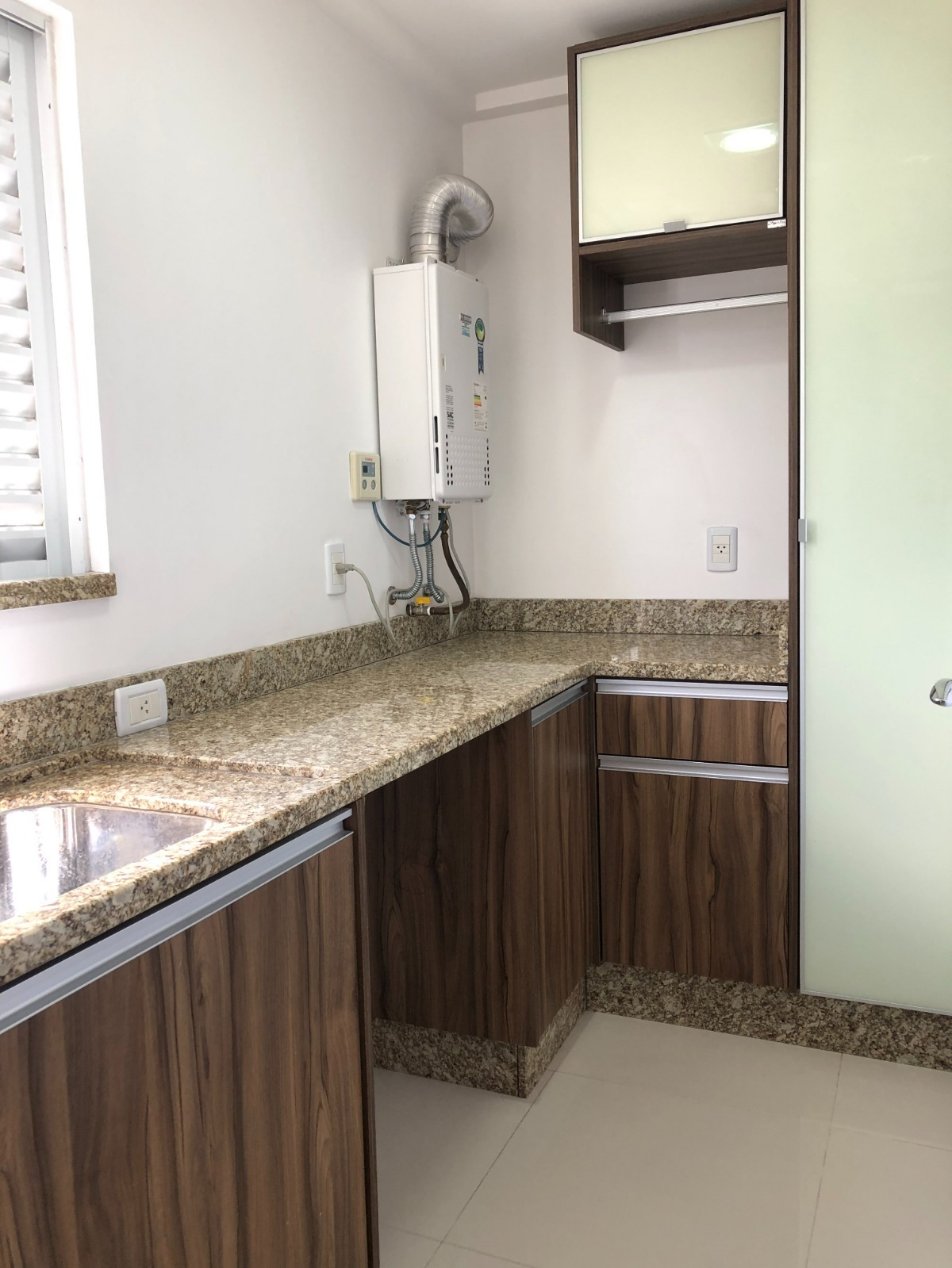 Apartamento à venda com 3 quartos, 132m² - Foto 4