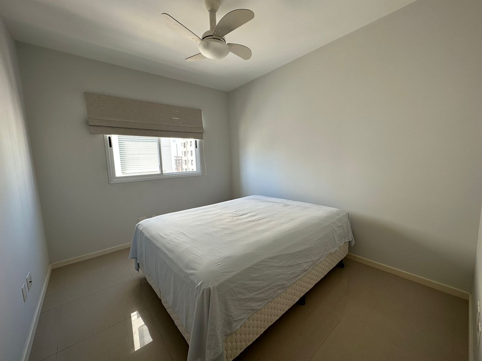 Apartamento à venda com 3 quartos, 120m² - Foto 8