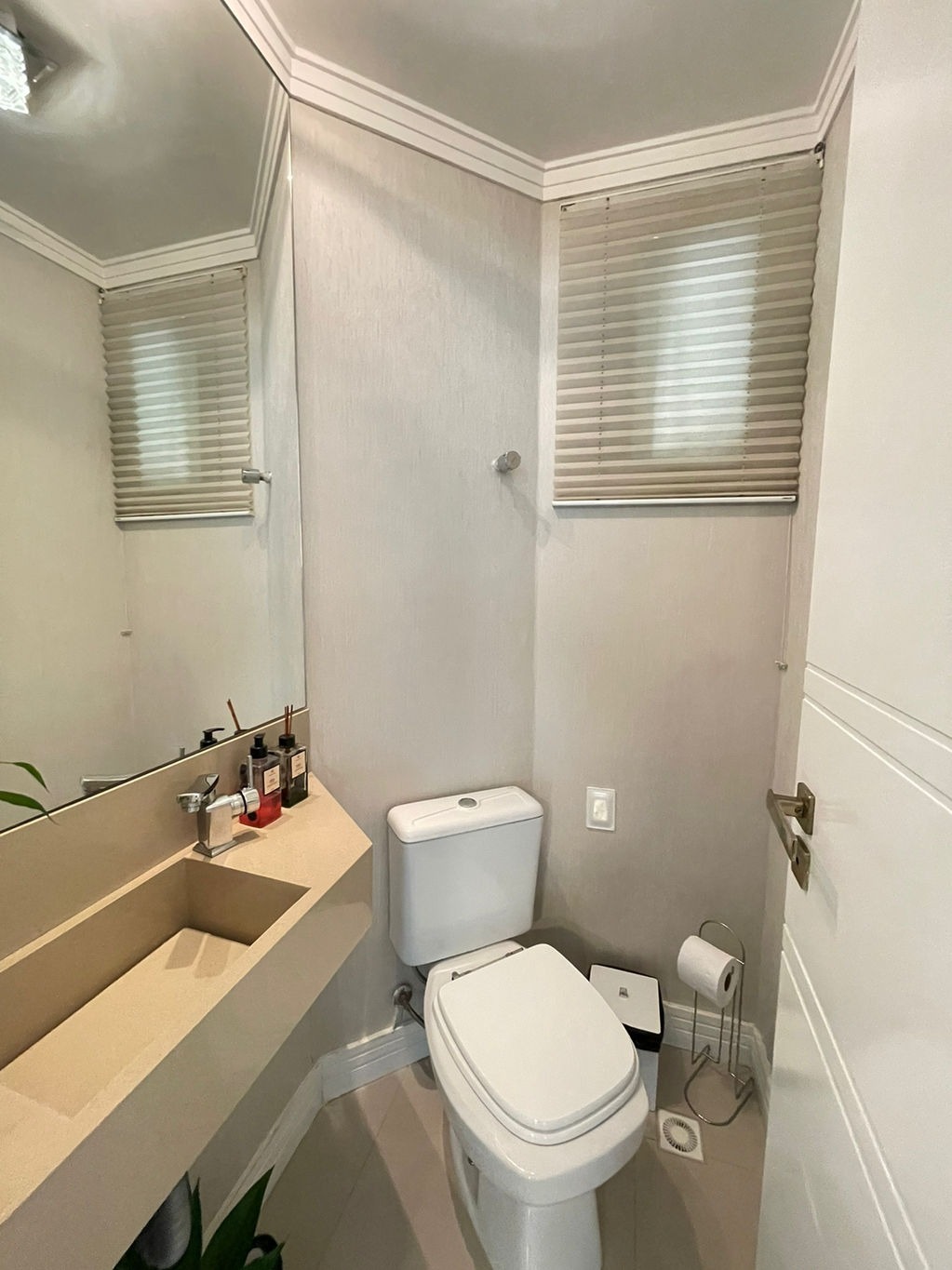 Apartamento à venda com 3 quartos, 150m² - Foto 5