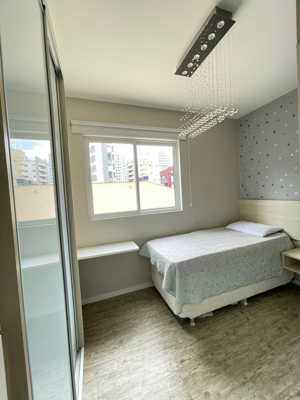 Apartamento à venda com 3 quartos, 150m² - Foto 8