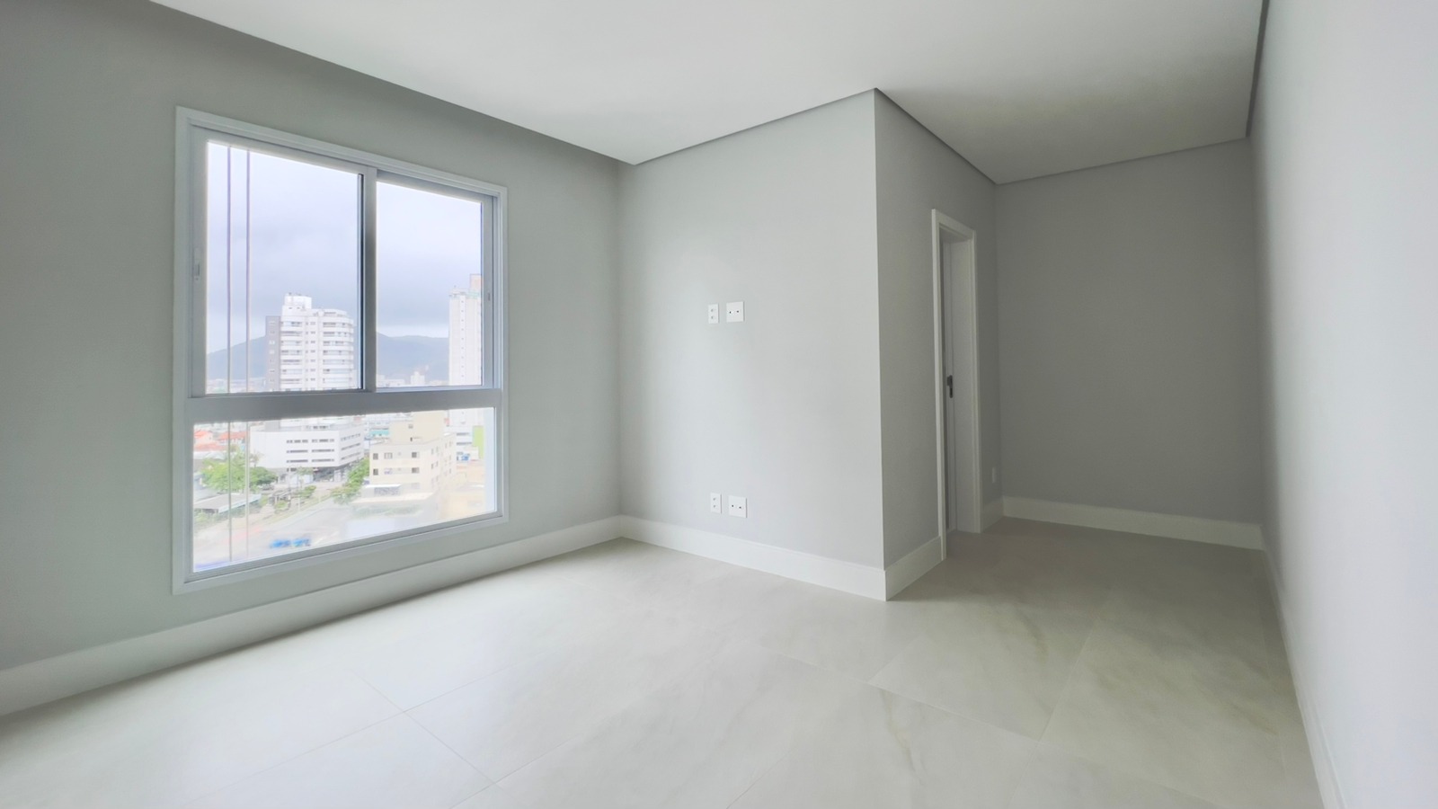 Apartamento à venda com 4 quartos, 132m² - Foto 10