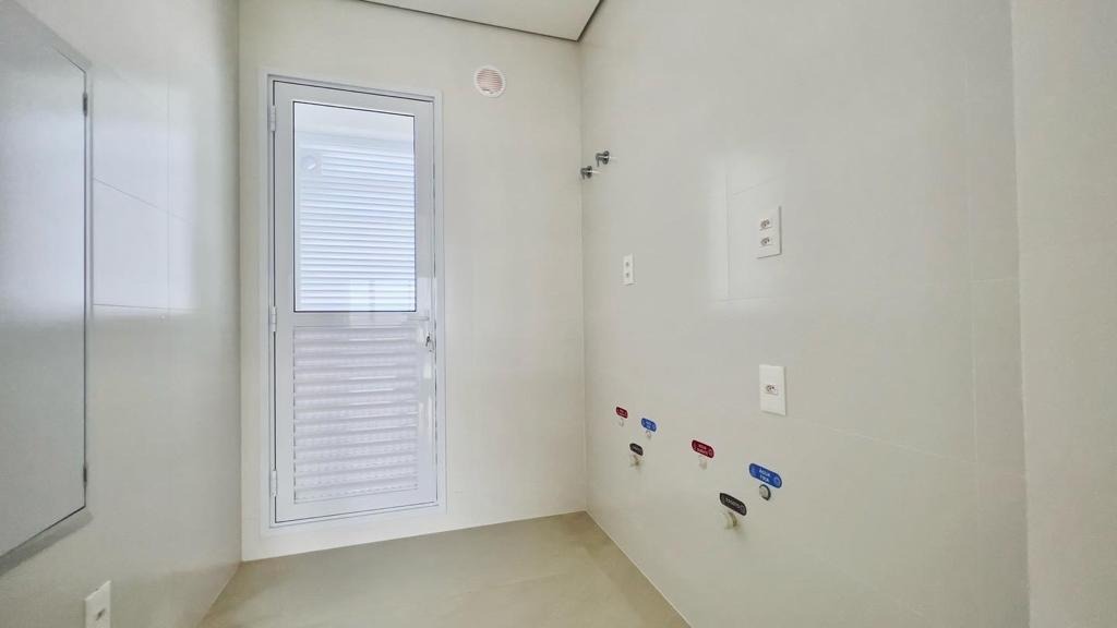 Apartamento à venda com 4 quartos, 132m² - Foto 9