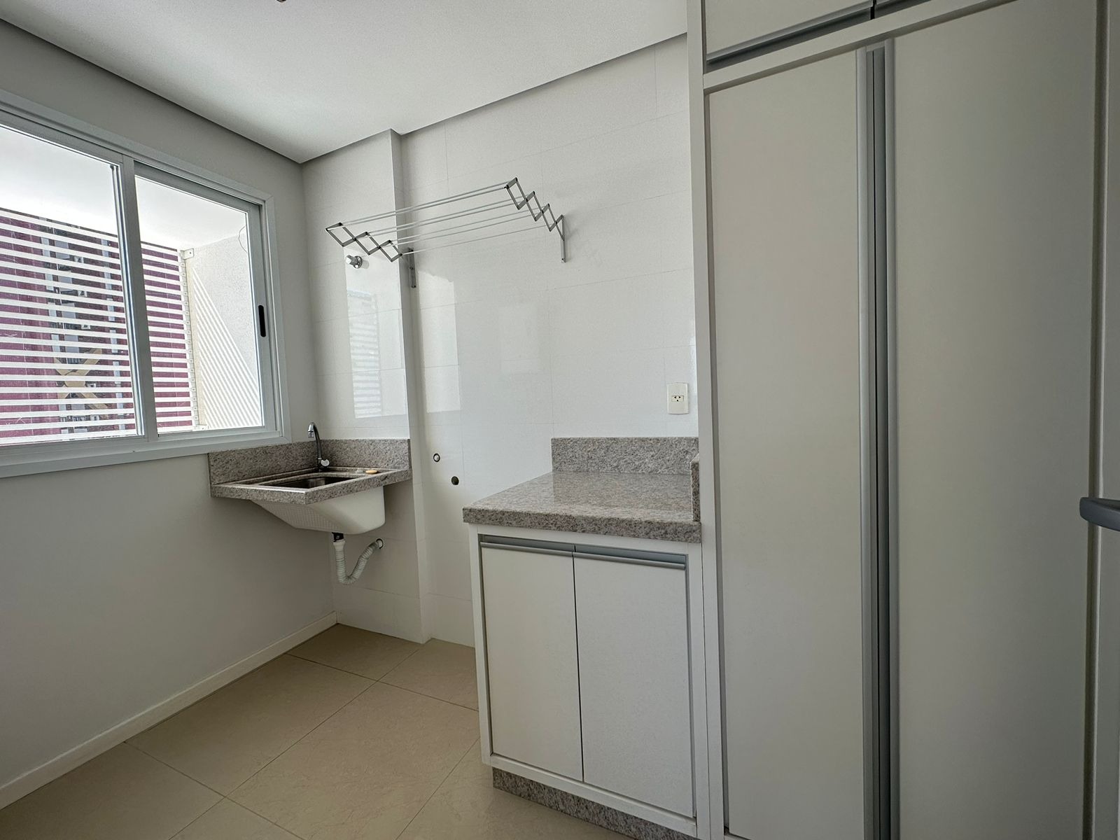 Apartamento à venda com 3 quartos, 120m² - Foto 48