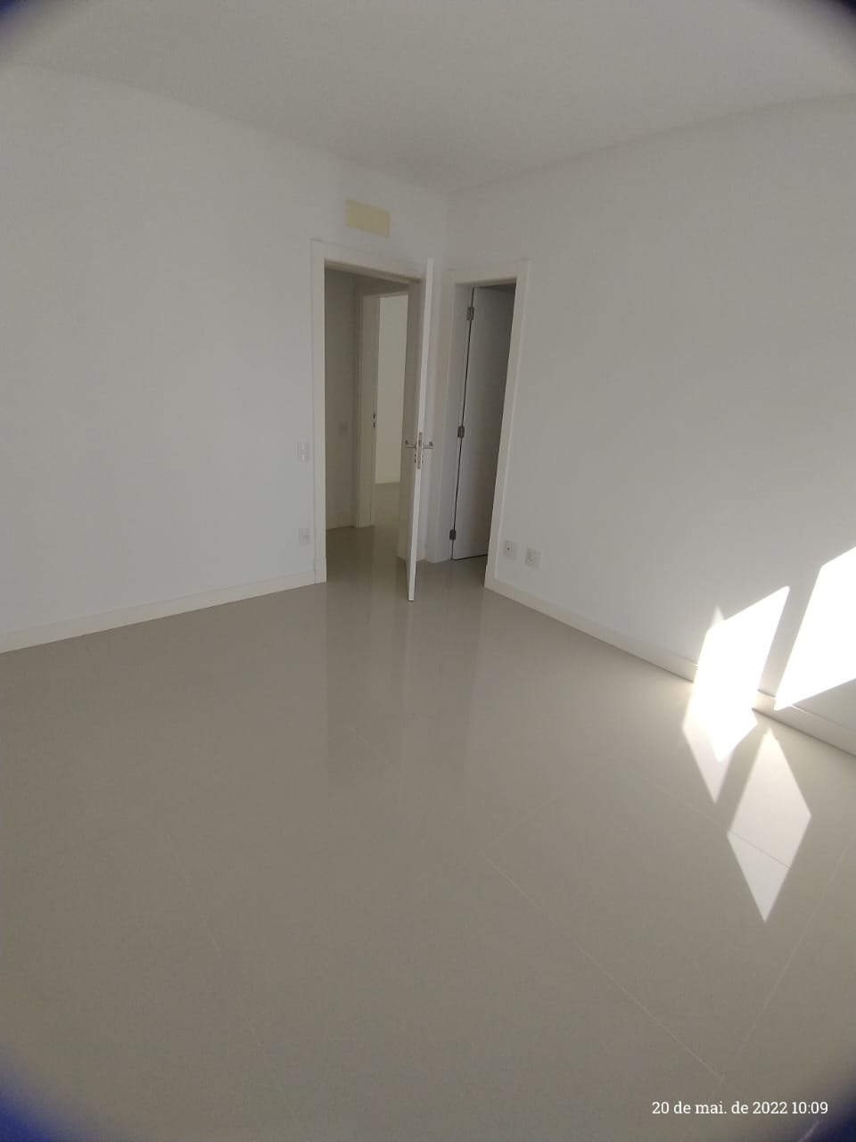 Apartamento à venda com 3 quartos, 169m² - Foto 7