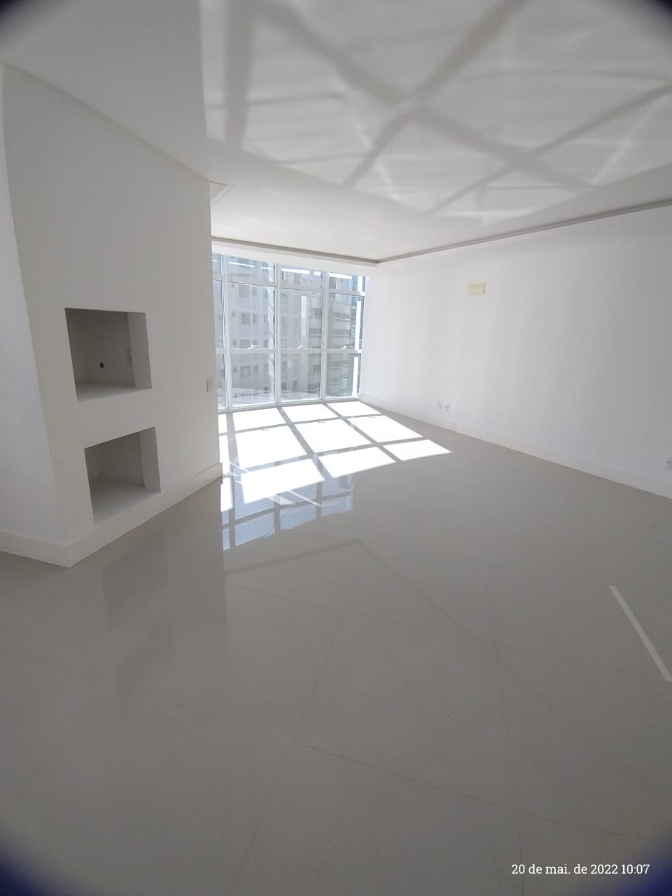 Apartamento à venda com 3 quartos, 169m² - Foto 3