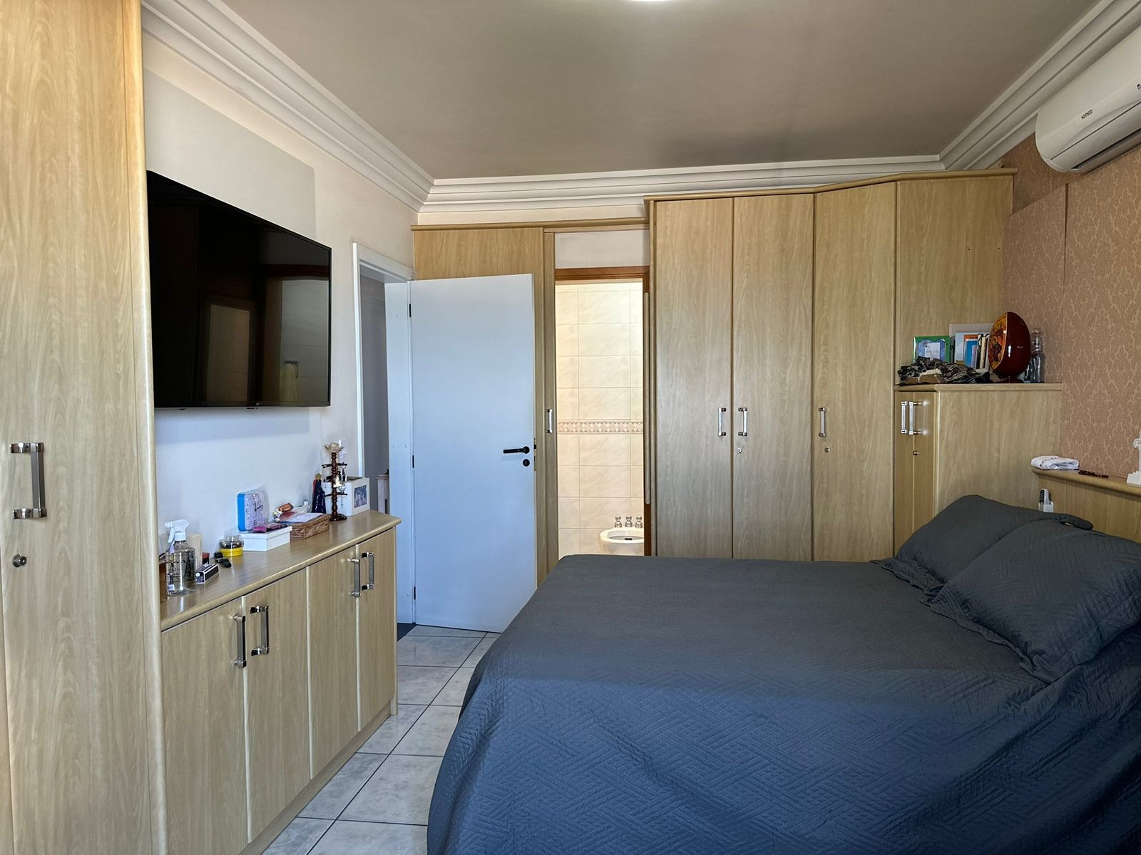 Apartamento à venda com 3 quartos, 230m² - Foto 9