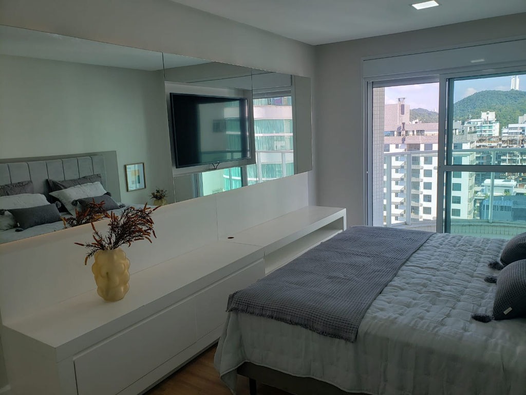 Apartamento à venda com 3 quartos, 153m² - Foto 12