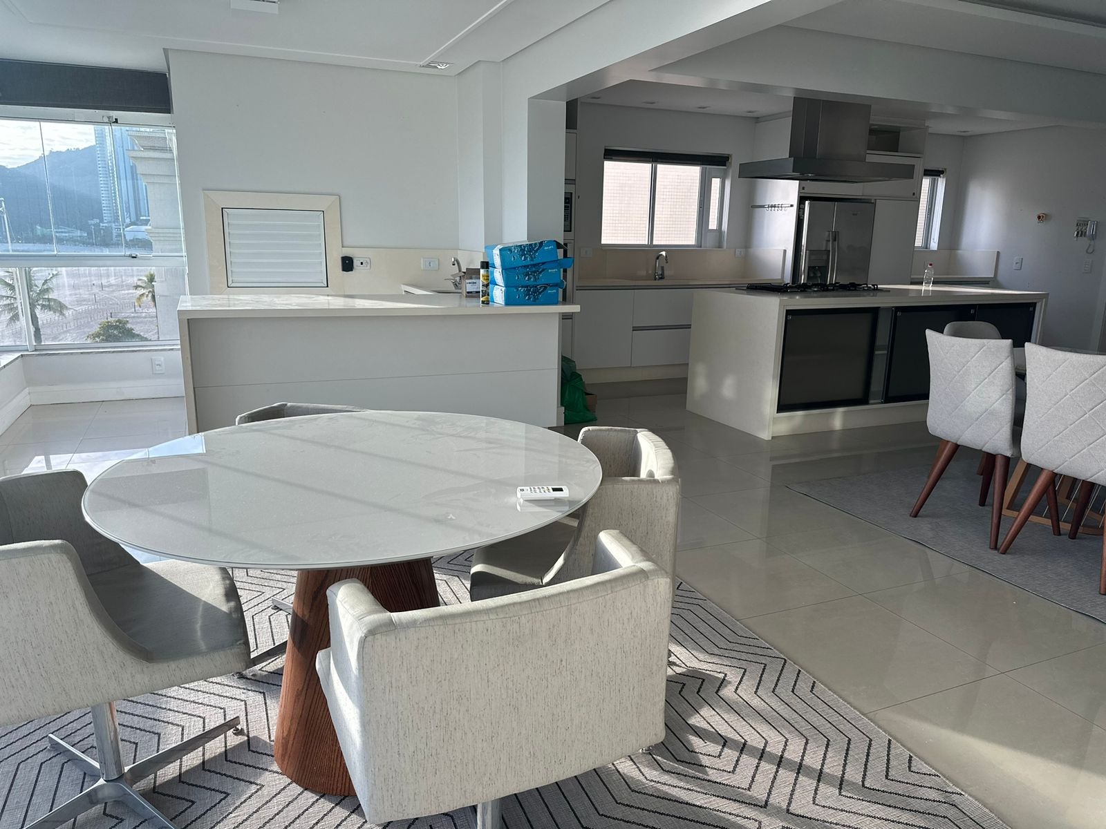 Apartamento à venda e aluguel com 3 quartos, 230m² - Foto 7