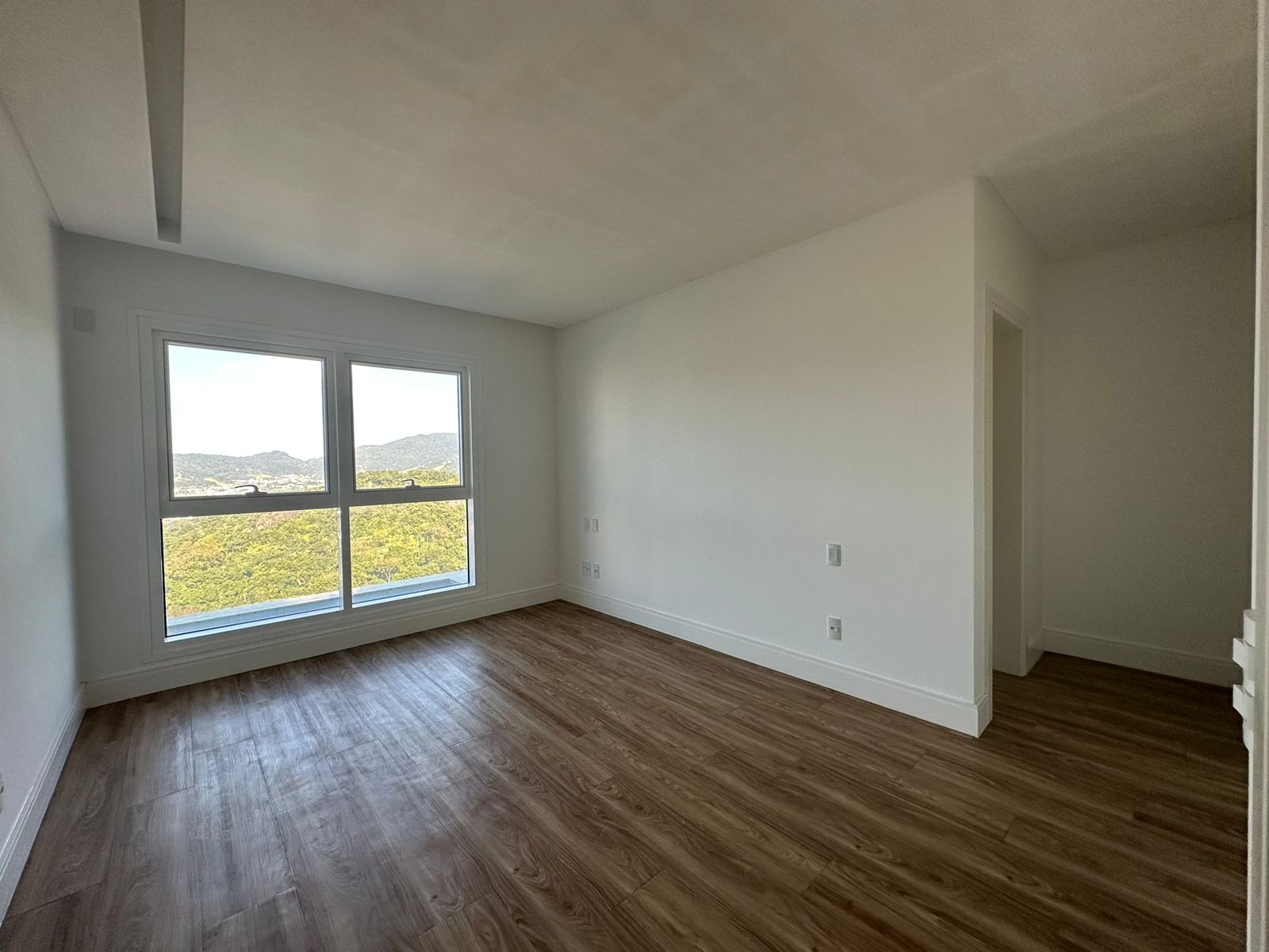 Apartamento à venda com 3 quartos, 186m² - Foto 7