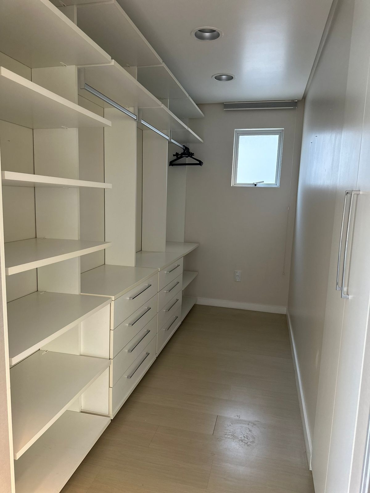 Apartamento à venda e aluguel com 3 quartos, 230m² - Foto 21