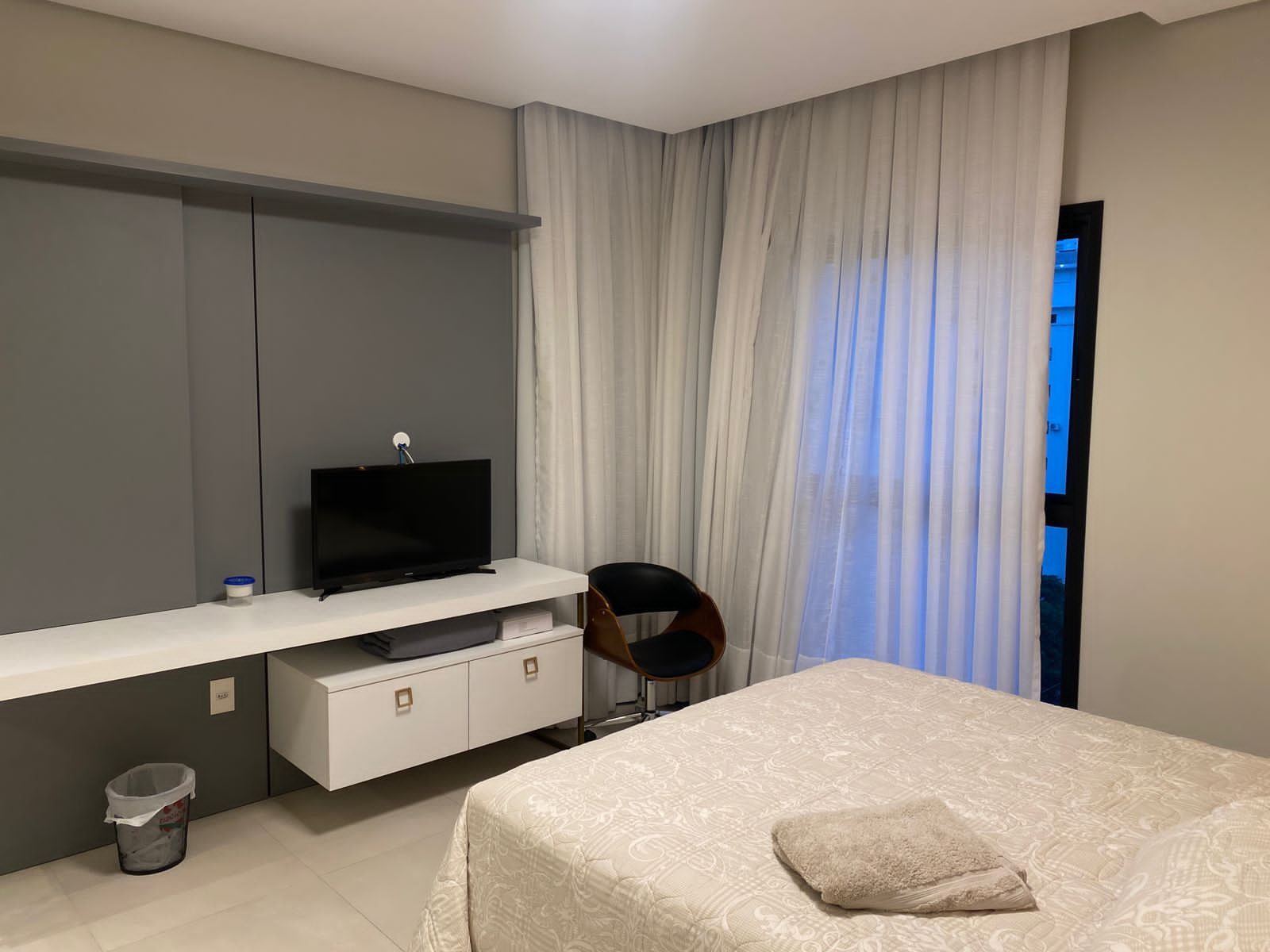 Apartamento à venda com 4 quartos, 178m² - Foto 12